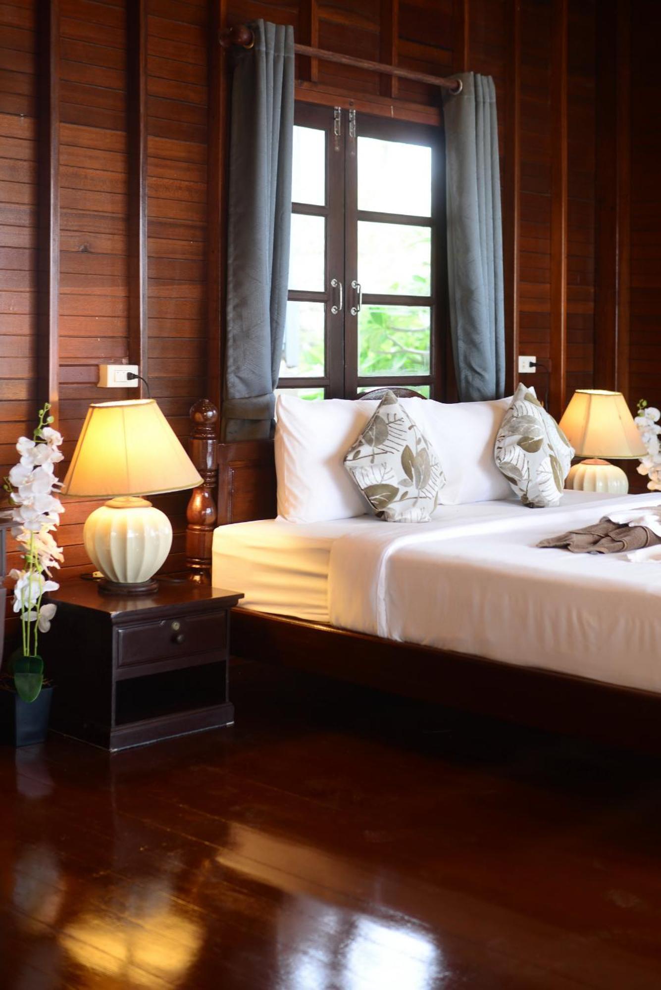 The Florist Resort Маенам Экстерьер фото