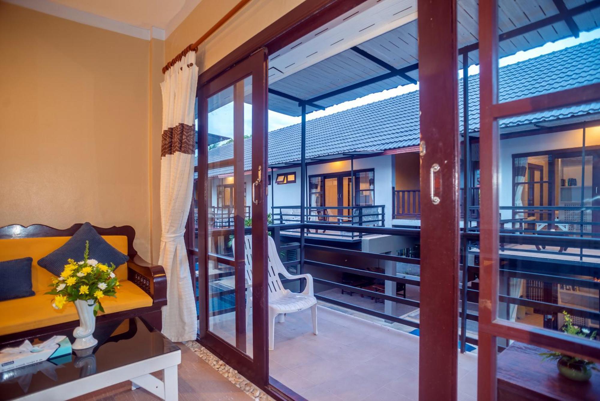 The Florist Resort Маенам Экстерьер фото