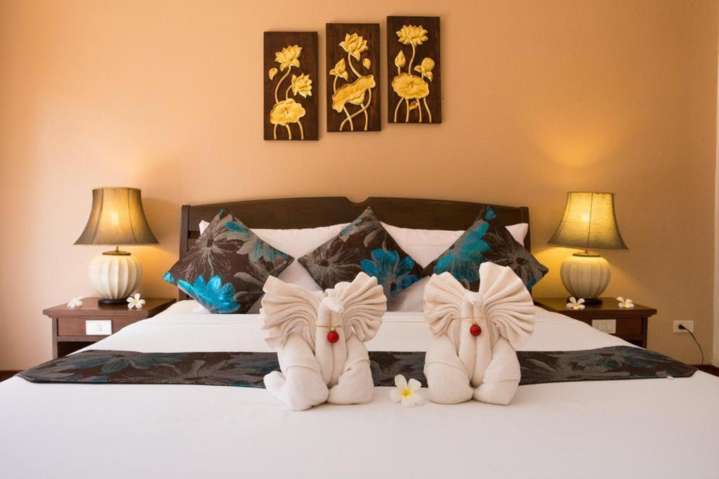 The Florist Resort Маенам Экстерьер фото