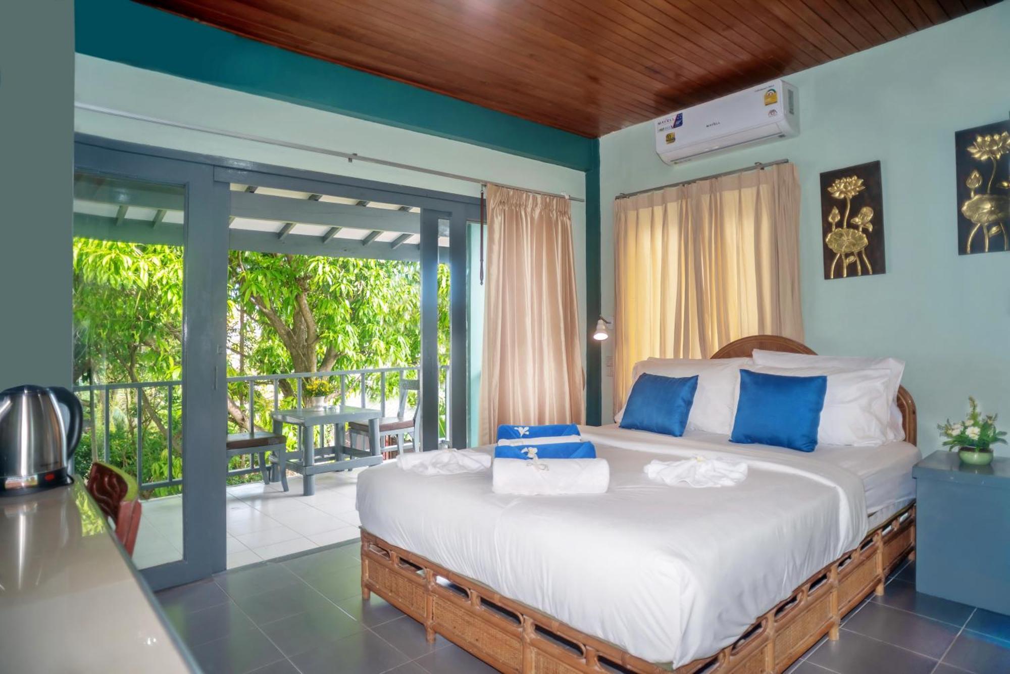 The Florist Resort Маенам Экстерьер фото